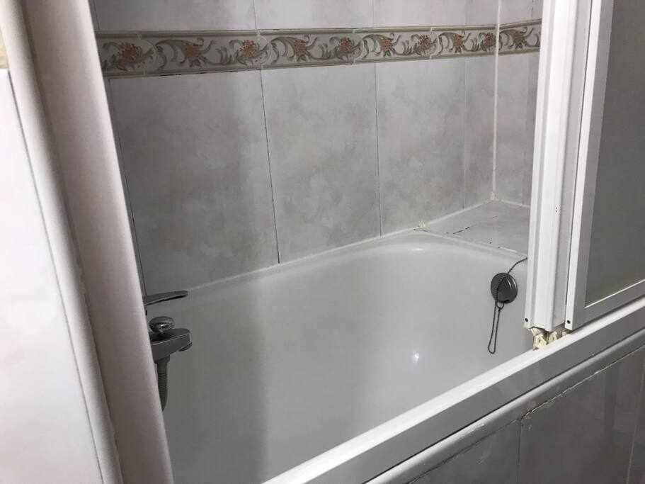Апартаменты Agradable Apartamento En Zona Malasana Мадрид Экстерьер фото